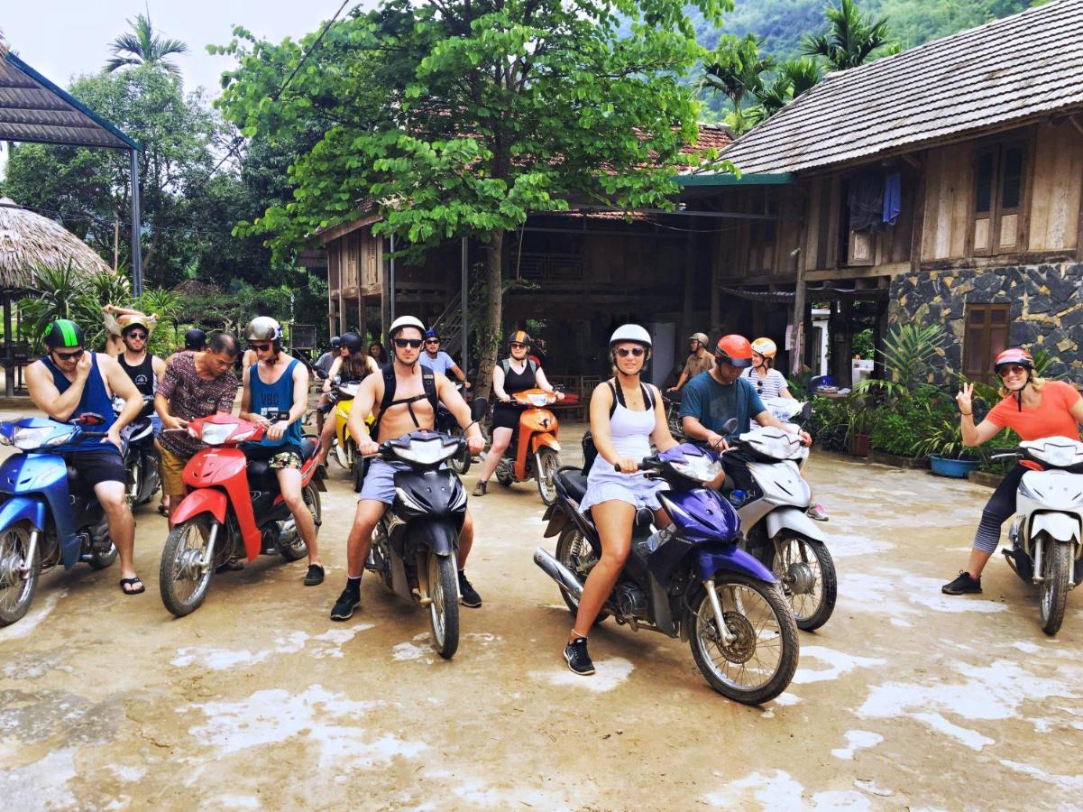 Nha Tan - Mai Chau Homestay And Tours Екстер'єр фото