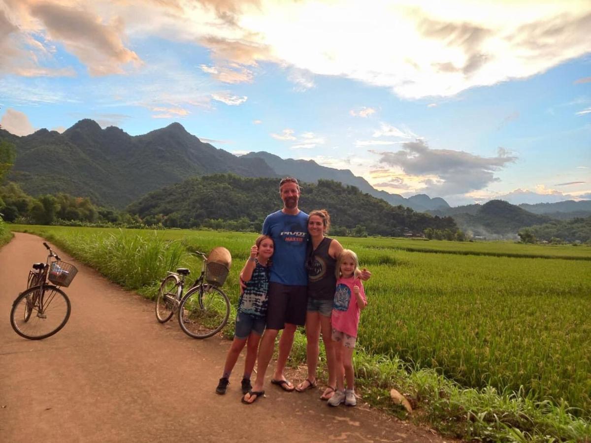 Nha Tan - Mai Chau Homestay And Tours Екстер'єр фото