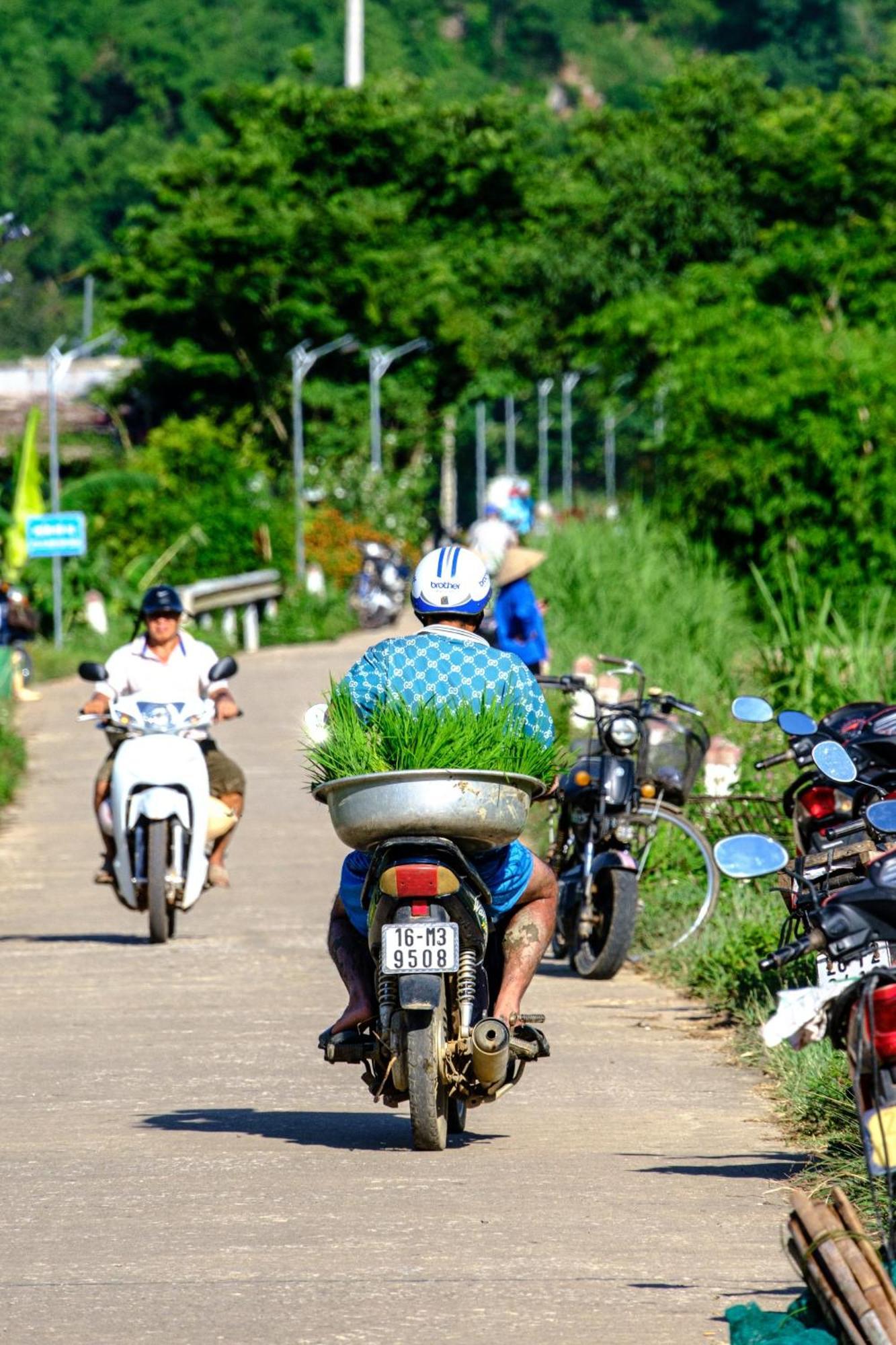 Nha Tan - Mai Chau Homestay And Tours Екстер'єр фото