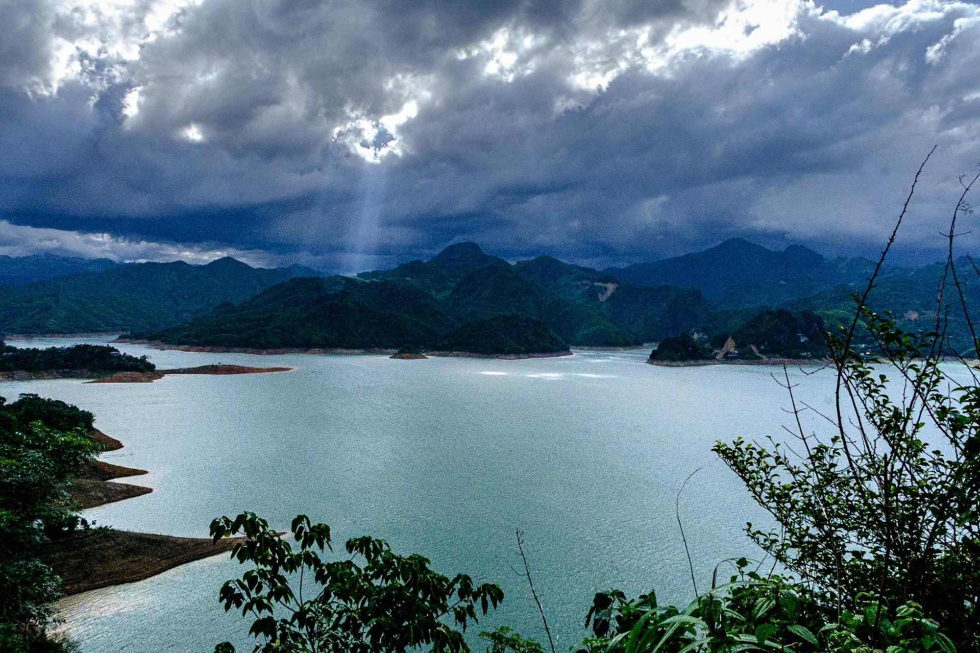 Nha Tan - Mai Chau Homestay And Tours Екстер'єр фото